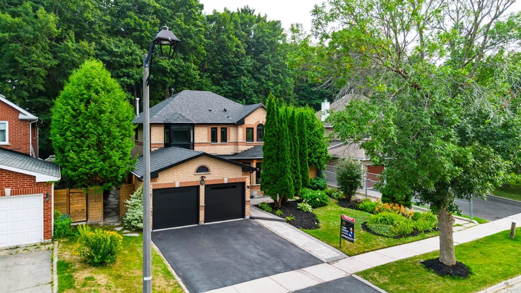 Drone Photo 2_0013_Background.